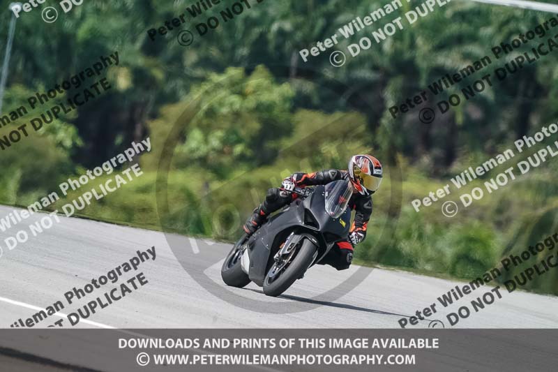 Sepang;event digital images;motorbikes;no limits;peter wileman photography;trackday;trackday digital images
